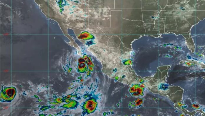 Huracán Lorena sube a categoría 1 y amenaza al noroeste de México El huracán Lorena podría intensificarse, provocando lluvias torrenciales, oleaje alto e inundaciones en el noroeste de México.