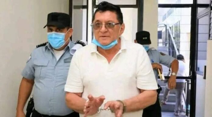 El juzgado decretó medidas sustitutivas a la detención para Catalino Miranda, que no podrá salir del país y quedará bajo responsabilidad de sus abogados