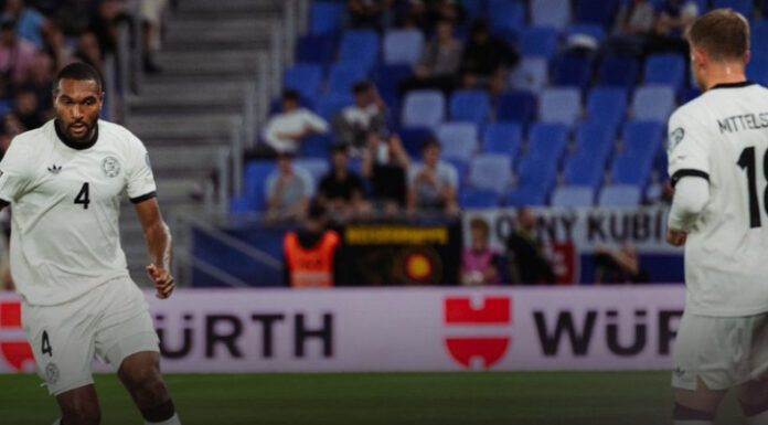 Alemania perdió por primera vez en condición de visitante en la historia de las Eliminatorias Europeas ante Eslovaquia.