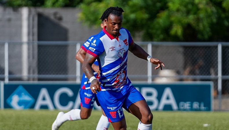 Club Deportivo FAS sigue líder del torneo. Mientras que, Alianza alcanzó la tercera posición en el Apertura 2025.