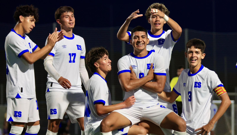 Selecta sub-17 derrota al Atlético de Madrid en Gira europea La Selecta sub-17 goleó al Atlético de Madrid en su segundo duelo en la Gira por Europa como parte de su preparación al Mundial de Catar.