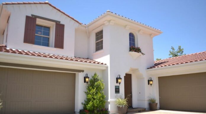 Perder las escrituras de una vivienda causa preocupación, pero especialistas aseguran que existen procesos legales para recuperarlas si se actúa con prontitud.