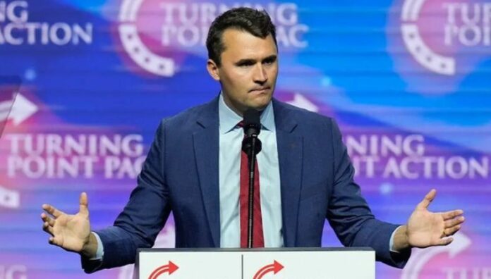 Fallece Charlie Kirk, activista político y aliado de Trump Charlie Kirk, activista político y aliado de Trump falleció este miércoles tras recibir un disparo durante un evento universitario en Utah.