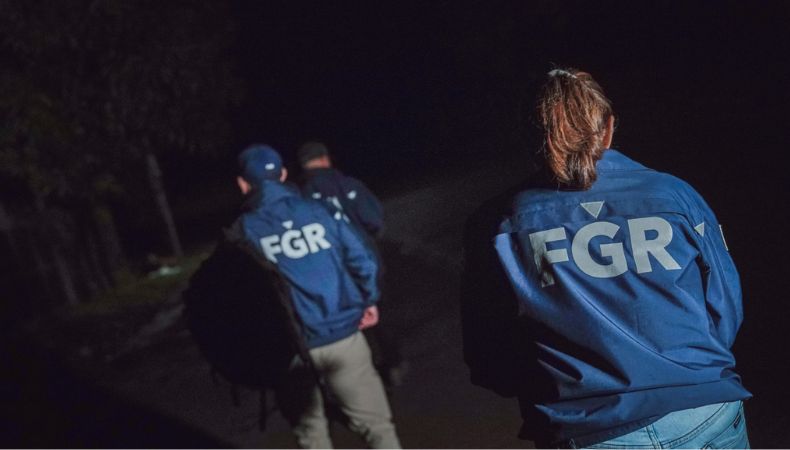 Las autoridades capturaron a varias personas a quienes se les atribuyen los delitos de explotación sexual, violación en menor incapaz, entre otros.