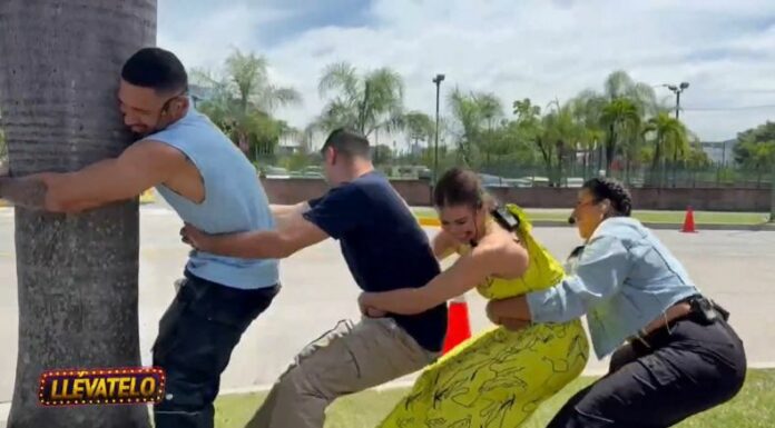 Los conductores de Llévatelo sorprendieron al público al revivir un clásico de la infancia salvadoreña.