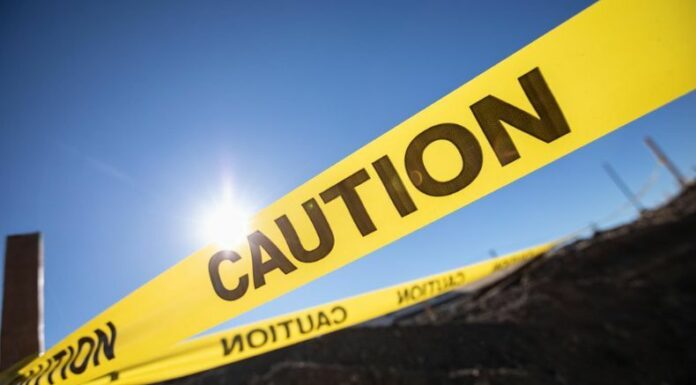 Un hombre de 80 años fue asesinado este viernes con un objeto contundente en el distrito de Tacuba, Ahuachapán Centro.