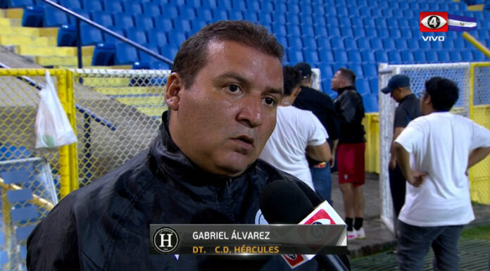 El técnico del cuadro capitalino, Gabriel Álvarez, lamentó la poca efectividad de su equipo en el encuentro ante Platense.