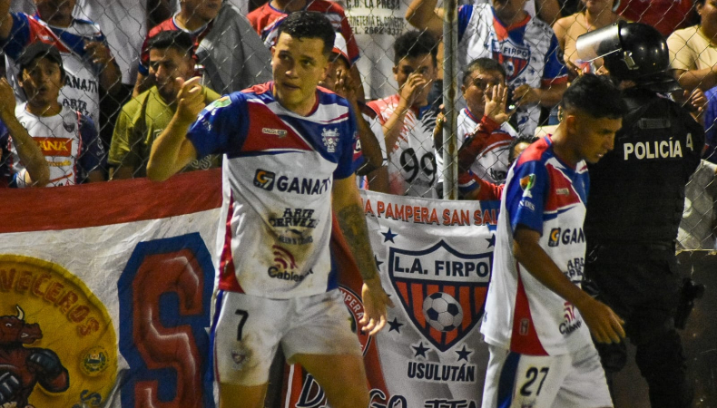 Luis Ángel Firpo se impuso por la mínima a Club Deportivo Águila y cerró como único líder la primera vuelta del Torneo Apertura 2025.