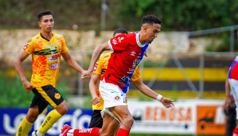 FAS logró empatar sobre el final del juego en su visita al Toledo Valle en la jornada 11 del Torneo Apertura 2025.