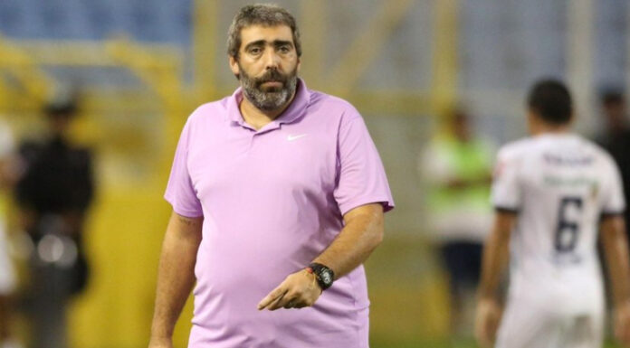 Fuerte San Francisco dio a conocer la destitución del argentino Daniel Corti como su técnico tras la derrota ante Alianza.