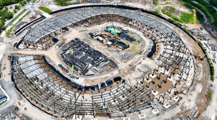El nuevo Estadio Nacional de El Salvador se espera que sea inaugurado en los primeros cuatro meses del 2027.