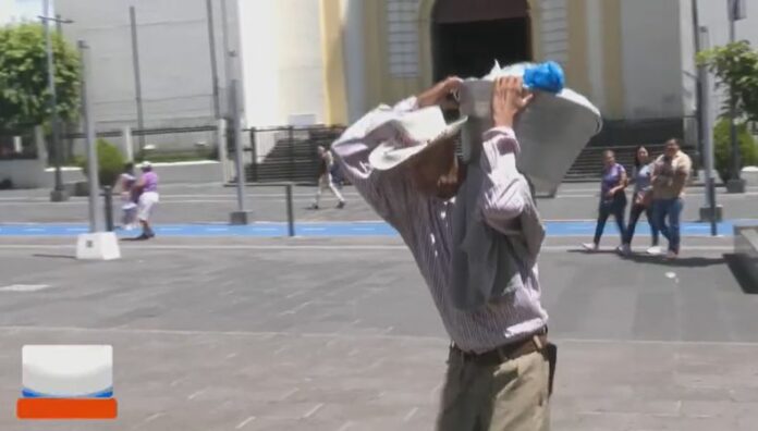 El trabajo como sello de identidad de los salvadoreños El trabajo, además de generar ingresos, representa el esfuerzo, la identidad y la perseverancia de los salvadoreños, siendo clave tanto en la vida personal como en el fortalecimiento del país.