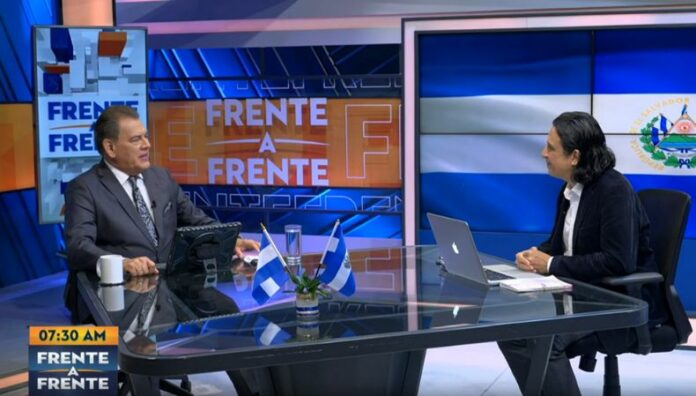 La huella económica de los productos asiáticos en Centroamérica: tres siglos de historia El historiador Ricardo Castellón expuso cómo los productos asiáticos transformaron la economía centroamericana desde hace tres siglos.
