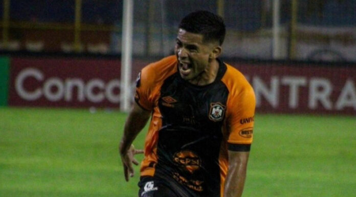 El futbolista salvadoreño anotó un auténtico golazo ante el Club Olimpia en la Copa Centroamericana de la CONCACAF.
