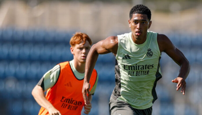 Real Madrid busca mantener el liderato ante el Espanyol Real Madrid recibe al Espanyol en el Santiago Bernabéu con el objetivo de mantener el liderato del campeonato español.