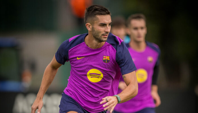 Barcelona obligado a ganar ante el Getafe Barcelona se ubica a cinco puntos del líder Madrid, este domingo vuelve a ser local en el Johan Cruyff ante el siempre complicado Getafe.