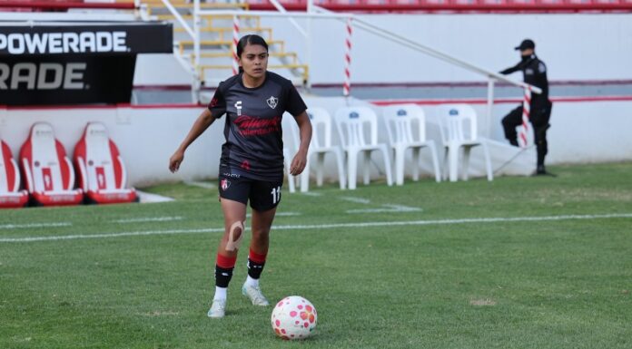 La salvadoreña Brenda Cerén anotó un golazo en la victoria del Atlas Femenil ante el Necaxa en la Liga MX.