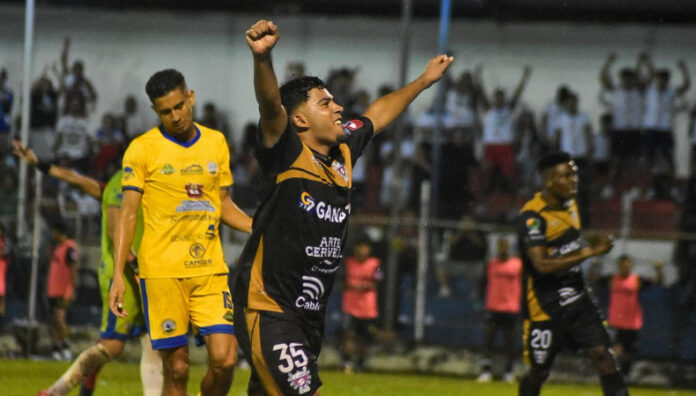 Firpo es líder del Apertura 2025 Luis Ángel Firpo y Alianza comparten el liderato. Mientras que, FAS volvió a ganar ante Metapán en el Apertura 2025.