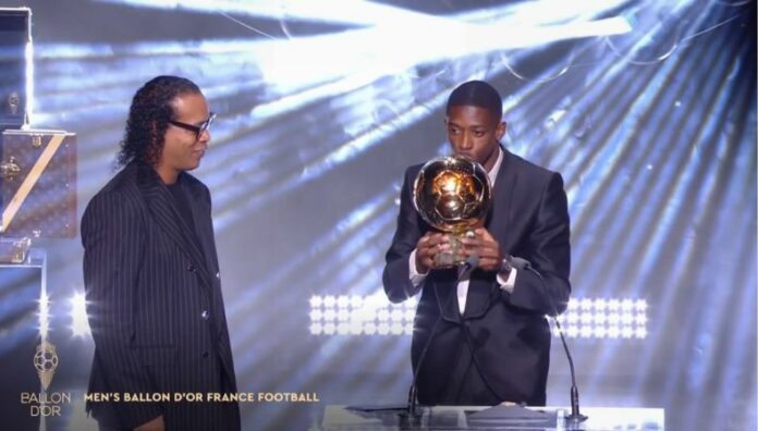 Ousmane Dembélé despierta polémica tras ganar el Balón de Oro 2025 La consagración de Ousmane Dembélé como el mejor futbolista del planeta generó reacciones inmediatas en todo el mundo.