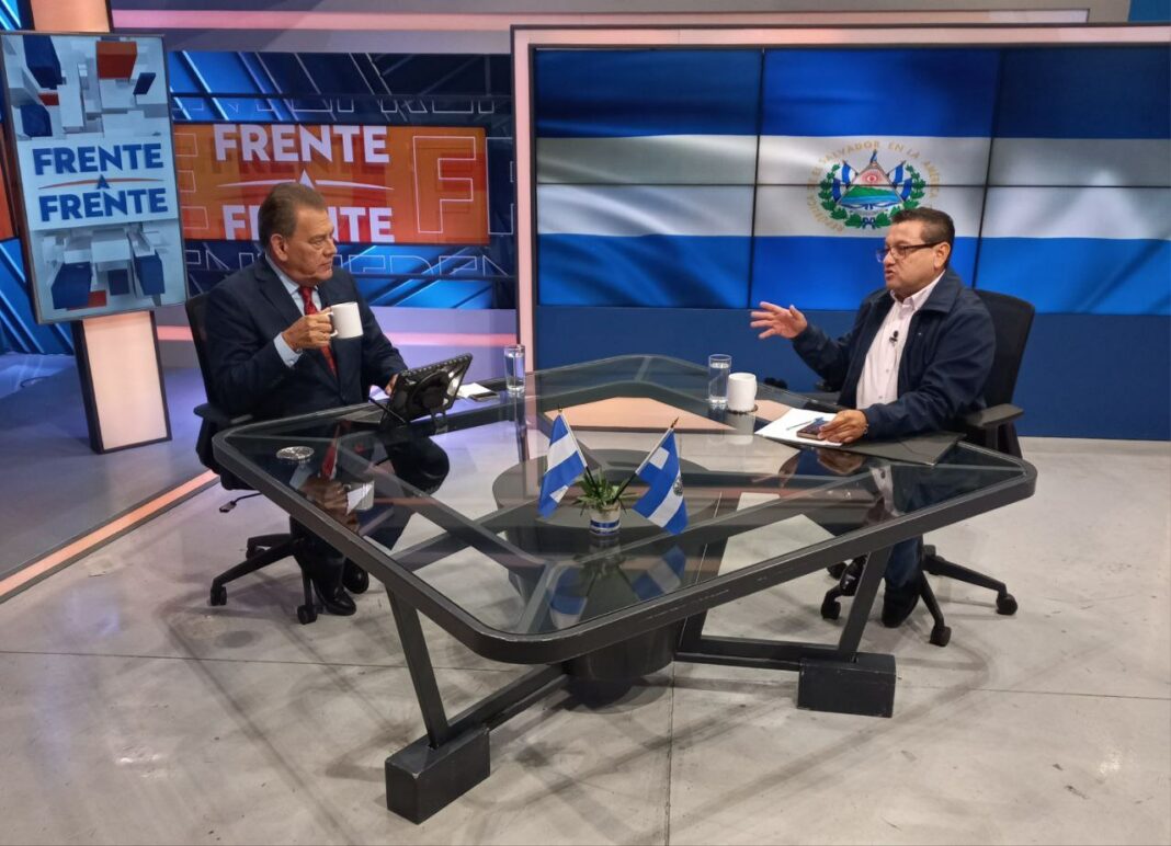 En la estrategia que entregarán al presidente están políticas de estímulo para pasar de economía informal a formal. Piensan en prueba piloto.