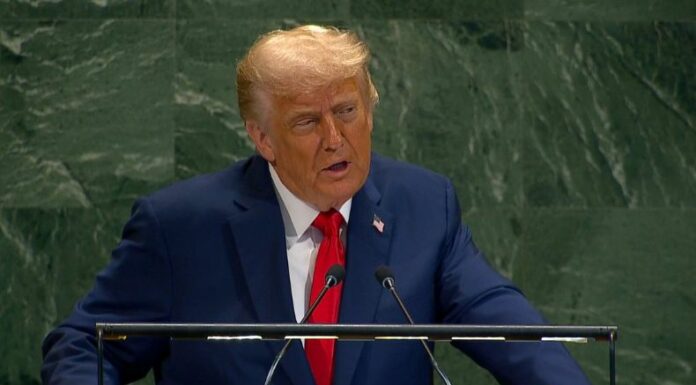 Donald Trump aseguró que el reconocimiento de un Estado palestino era una “recompensa” al grupo armado Hamás por sus “horribles atrocidades”.