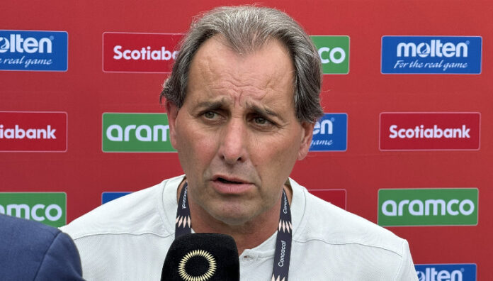 Daniel Messina no sigue como técnico de Águila El presidente del equipo confirmó en La Polémica que Daniel Messina dejará su puesto como director técnico de CD Águila.