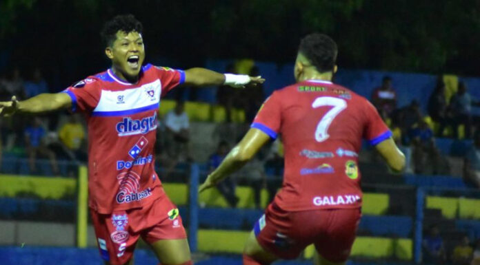 La Comisión Disciplinaria de la FESFUT dio a conocer el listado de jugadores sancionados previo a la fecha 13 del Apertura 2025.