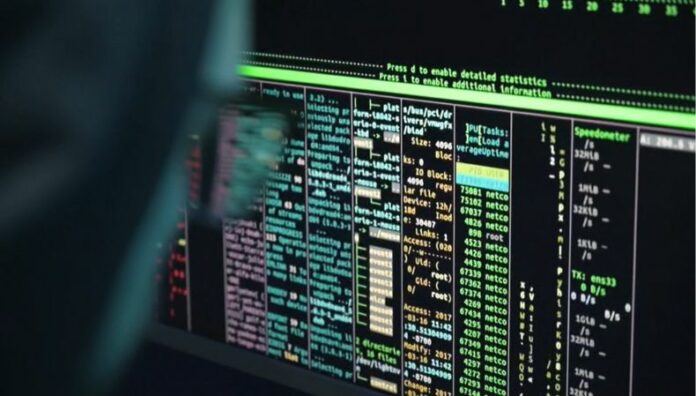 Inteligencia Artificial podría aumentar comercio mundial en un 40% La Inteligencia Artificial podría aumentar el comercio mundial hasta en un 40% durante los próximos 15 años, según un informe.