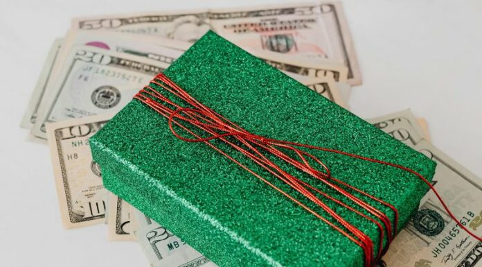 De acuerdo con datos del Banco Central de Reserva, las remesas crecieron 18.7% entre enero y agosto de este año.