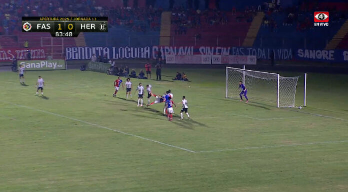 Kevin Santamaría anotó un golazo de 