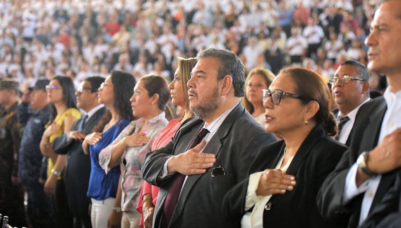 Más que una melodía: la historia y el significado del Himno Nacional El Himno Nacional de El Salvador refleja historia, unidad y orgullo en la identidad de los salvadoreños.