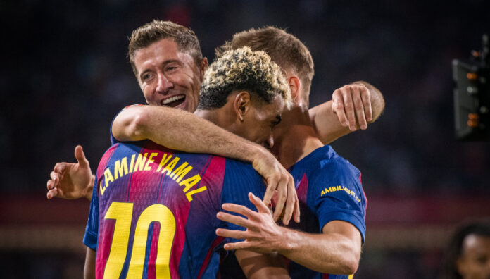 Barcelona derrotó a la Real Sociedad El Barcelona remontó en el segundo tiempo a la Real Sociedad y se convirtió en el nuevo líder del campeonato español.