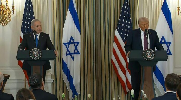 Donald Trump y Benjamin Netanyahu anunciaron este lunes su acuerdo sobre un plan de paz para Gaza propuesto por el mandatario estadounidense.
