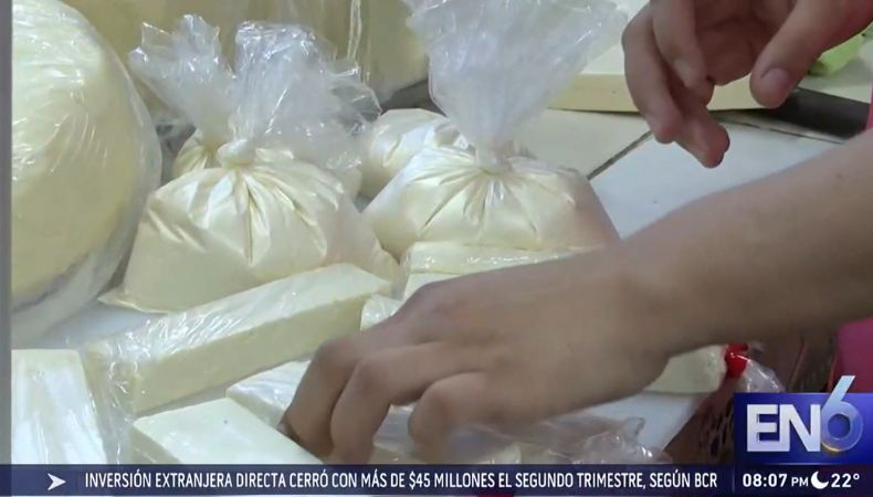 El aumento en el costo de la leche eleva los precios de quesos y genera incertidumbre entre los compradores habituales de lácteos.
