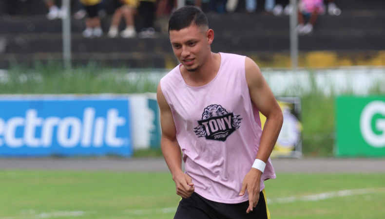 La Comisión Disciplinaria de la FESFUT dio a conocer el listado de jugadores sancionados previo a la fecha 15 del Apertura 2025.