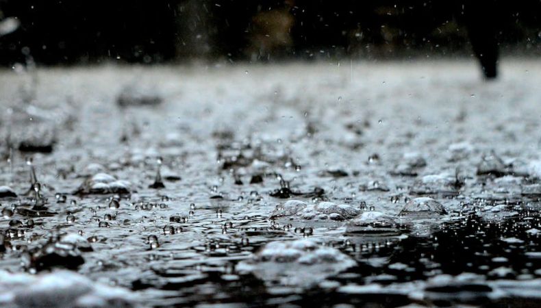 El MARN anunció que una onda tropical, que atraviesa la región centroamericana, seguirá influyendo en el territorio salvadoreño y provocará lluvias.