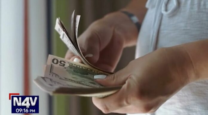 “El Cuchubal” es una práctica de ahorro colectivo e informal, en la que varias personas aportan una cuota fija y, mediante sorteo, se turnan para recibir el dinero acumulado.