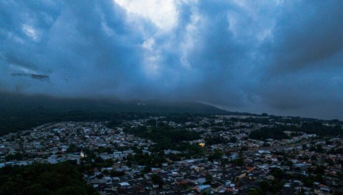 Lluvias disminuirán hasta el miércoles, advierte el MARN El Ministerio de Medio Ambiente y Recursos Naturales (MARN) informó el pronóstico de las lluvias para la presente semana.