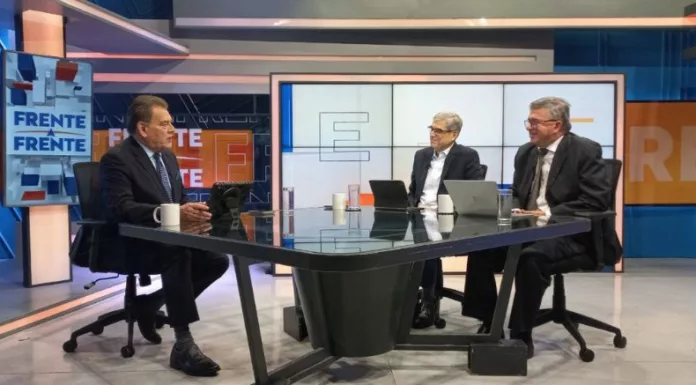 El crédito informal, a través de usureros, representa cerca del 3.5 % del PIB. Esa carga asfixia a las MYPES para poder acceder a préstamos.