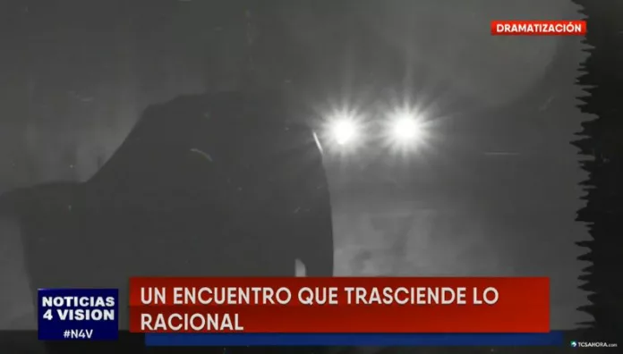 Misterio en la capital el Vagabundo sin cabeza acecha las calles del Hospital Rosales Una aterradora figura que algunos llaman el “Vagabundo sin cabeza” ronda las calles del Hospital Rosales y causa escalofríos entre los taxistas.