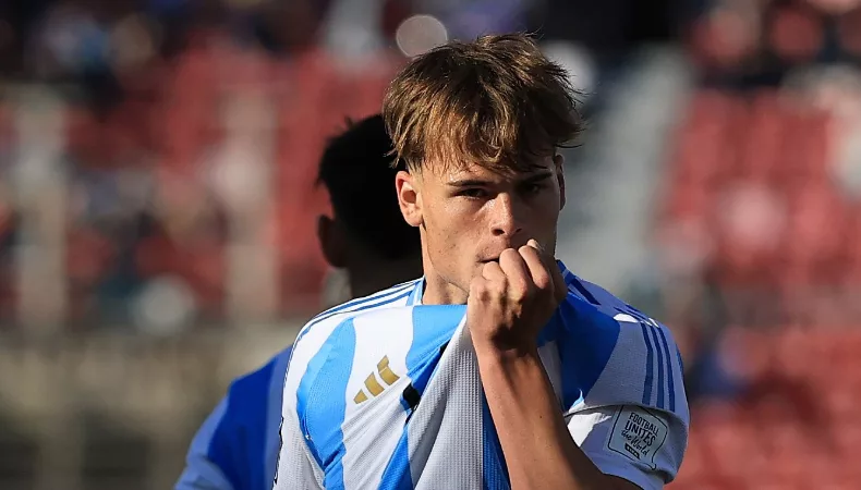 Argentina y Colombia se clasificaron a los cuartos de final en el Mundial sub-20 tras golear a Nigeria y Sudáfrica.