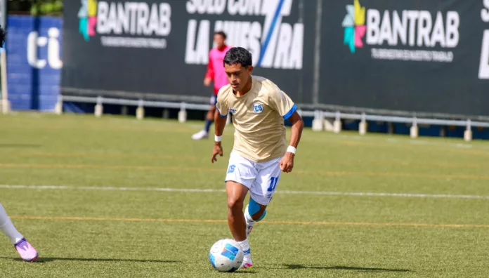 Selecta sub-16 perdió ante Cuba La Selecta sub-16 perdió ante Cuba en el último encuentro del Torneo UNCAF Forward que se realizó en Guatemala.