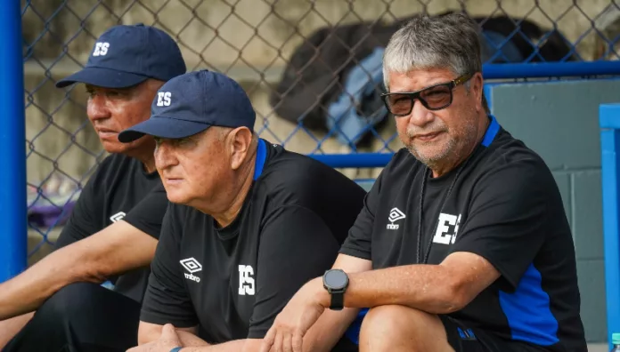 Bolillo Gómez técnico de la Selecta Esta noche la Selecta que dirige el