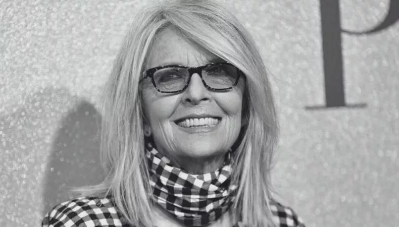 La actriz Diane Keaton, ganadora del Oscar y conocida por “El Padrino”, falleció a los 79 años en California. Su familia pidió respeto y privacidad; las causas de su muerte no han sido reveladas.