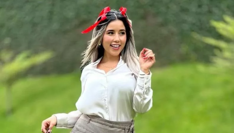 Después de su regreso triunfal, Mafer sigue encendiendo la pantalla de Canal 2 junto a Víctor Emmanuelle. Hoy, la cita es a las 12:00 del mediodía.