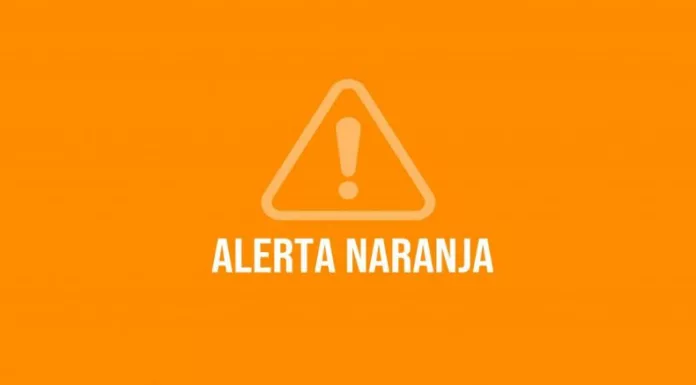 Protección Civil decretó alerta naranja en todo el país ante el pronóstico de lluvias de temporal que afectarán el territorio salvadoreño.