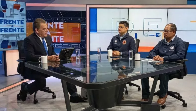 Además de atender los deslaves, la alcaldía de San Salvador Centro tiene preparados albergues. Se alista para la última fase de las lluvias.