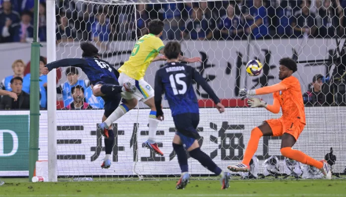 Brasil perdió ante Japón por primera vez en su historia Brasil perdió por primera vez en su historia ante la selección de Japón, además en sus últimos partidos no ha mostrado su mejor nivel.