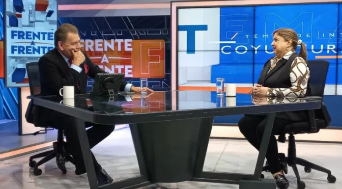 Nory Flores, voz líder de los Hermanos Flores, detalló cómo se preparan para participar en Coachella y estar pre nominados a los Grammy.