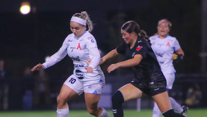 Alianza Women perdió su último encuentro por goleada ante Vancouver Rise en la fase de grupos de la CONCACAF Champions Cup.